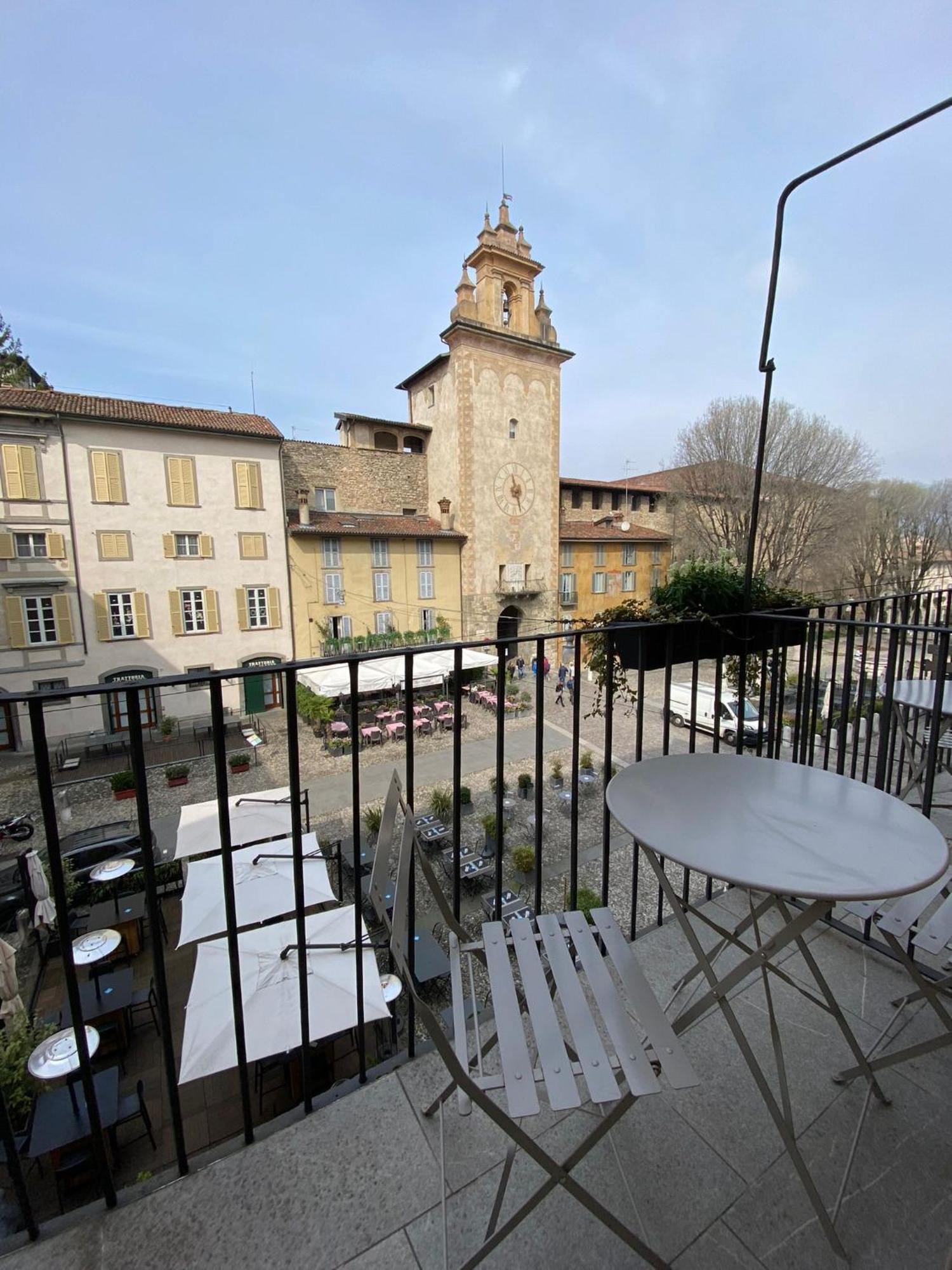 Piazza Mascheroni Home แบร์กาโม ภายนอก รูปภาพ